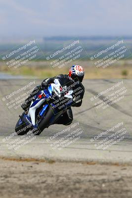 media/Jun-14-2025-Lets Ride (Sat) [[c36d48699a]]/B Group/1120am (Grapevine)/